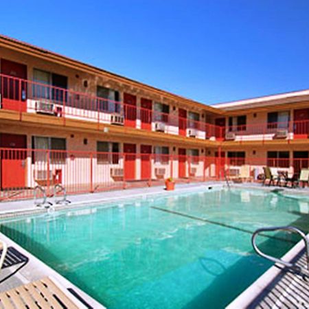 Park Avenue Inn & Suites Victorville Exteriér fotografie